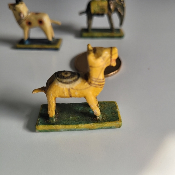 Antique Indian Nirmal Hand Carved Set of 3 Hand-Painted Animal Figurines - Picture 8 of 12